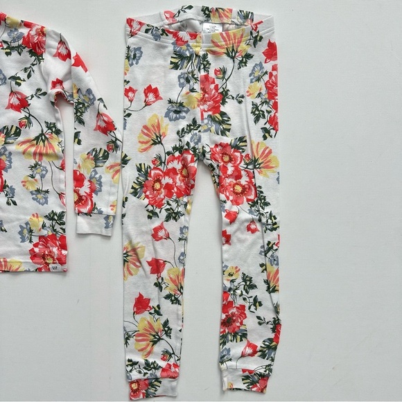 Baby Gap Girls Organic Pajama Set Size 5 Years - Picture 7 of 14
